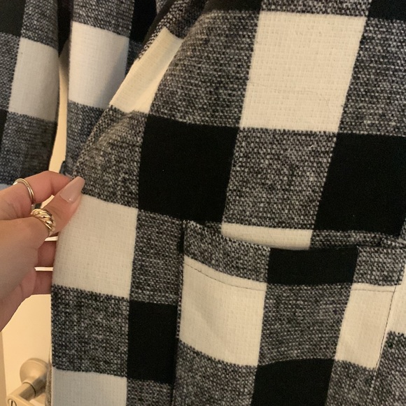 Checkered Long Jacket - Picture 2 of 3